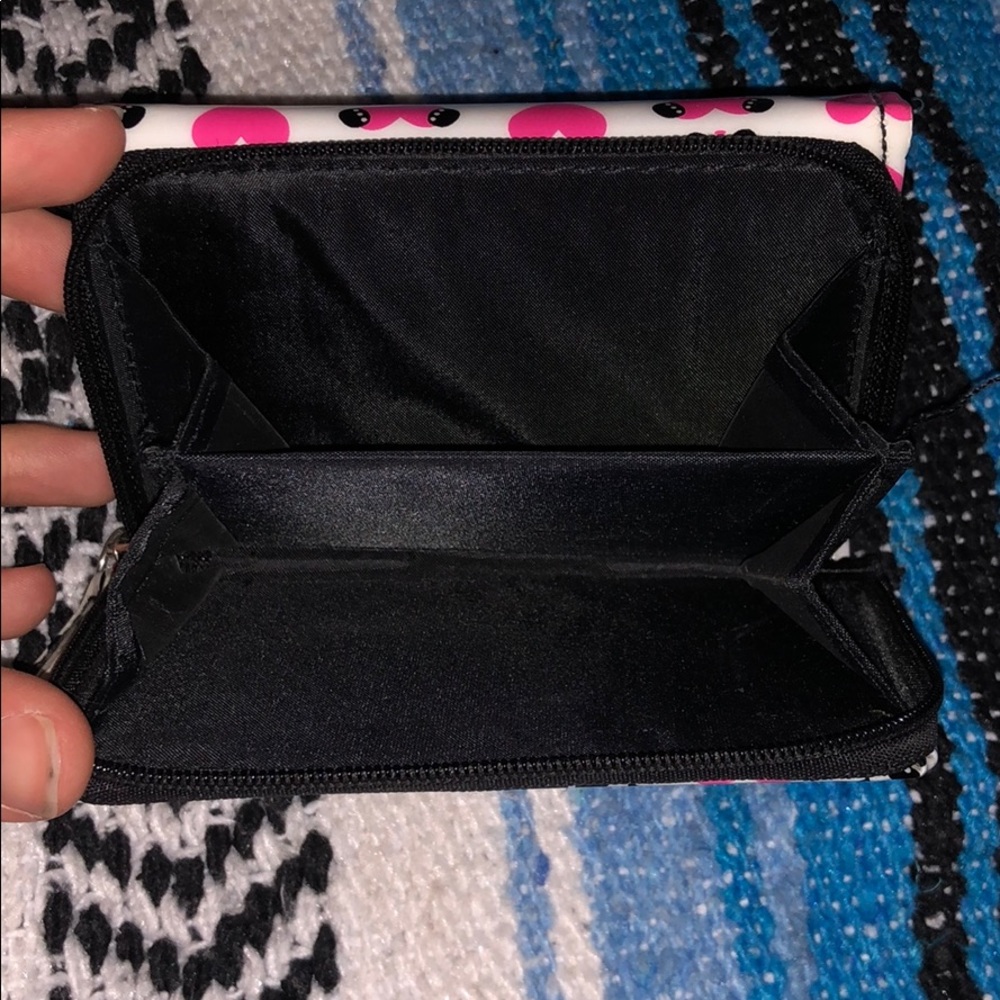 Wallet - Picture 4 of 4